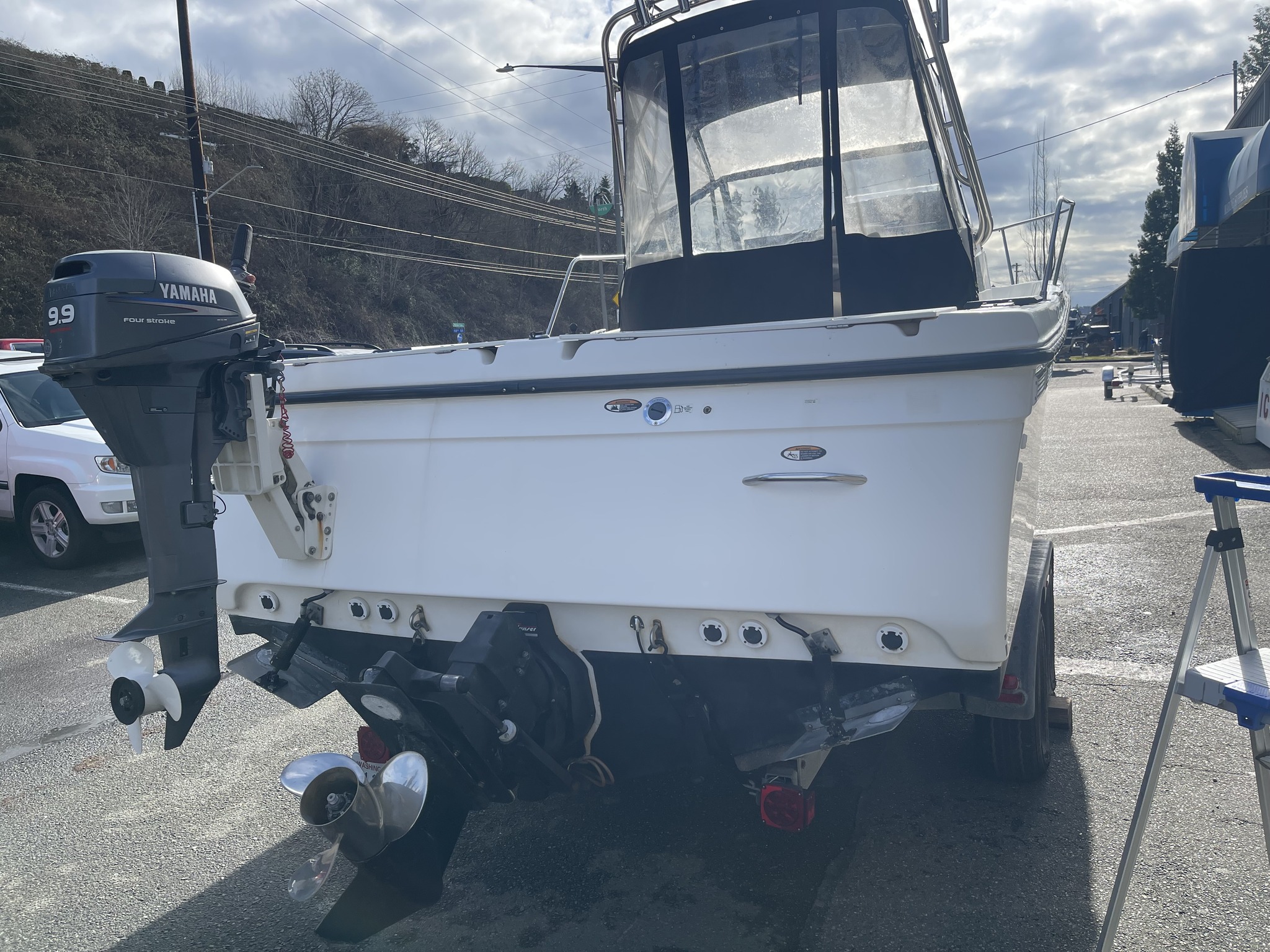 BAYLINER 2352 MODEL YEAR 1999 - Image 5