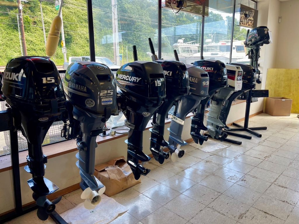 PRE-OWNED OUTBOARD MOTORS